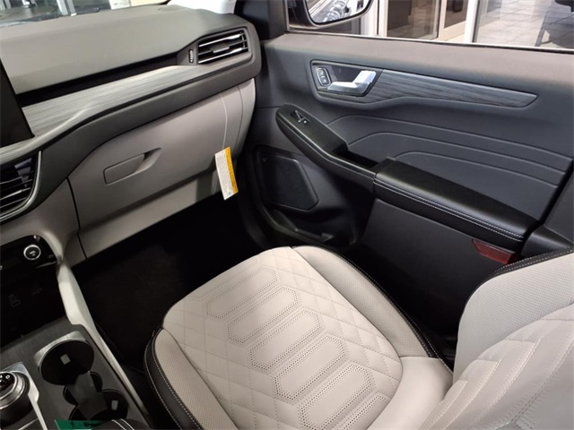 2024 Ford Escape Plug-In Hybrid photo 11