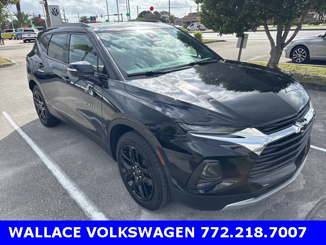 2022 Chevrolet Blazer 2LT photo 2