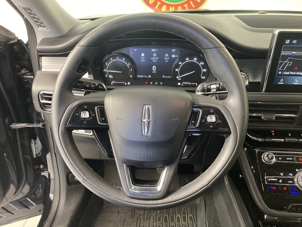 2022 Lincoln Corsair Standard photo 7