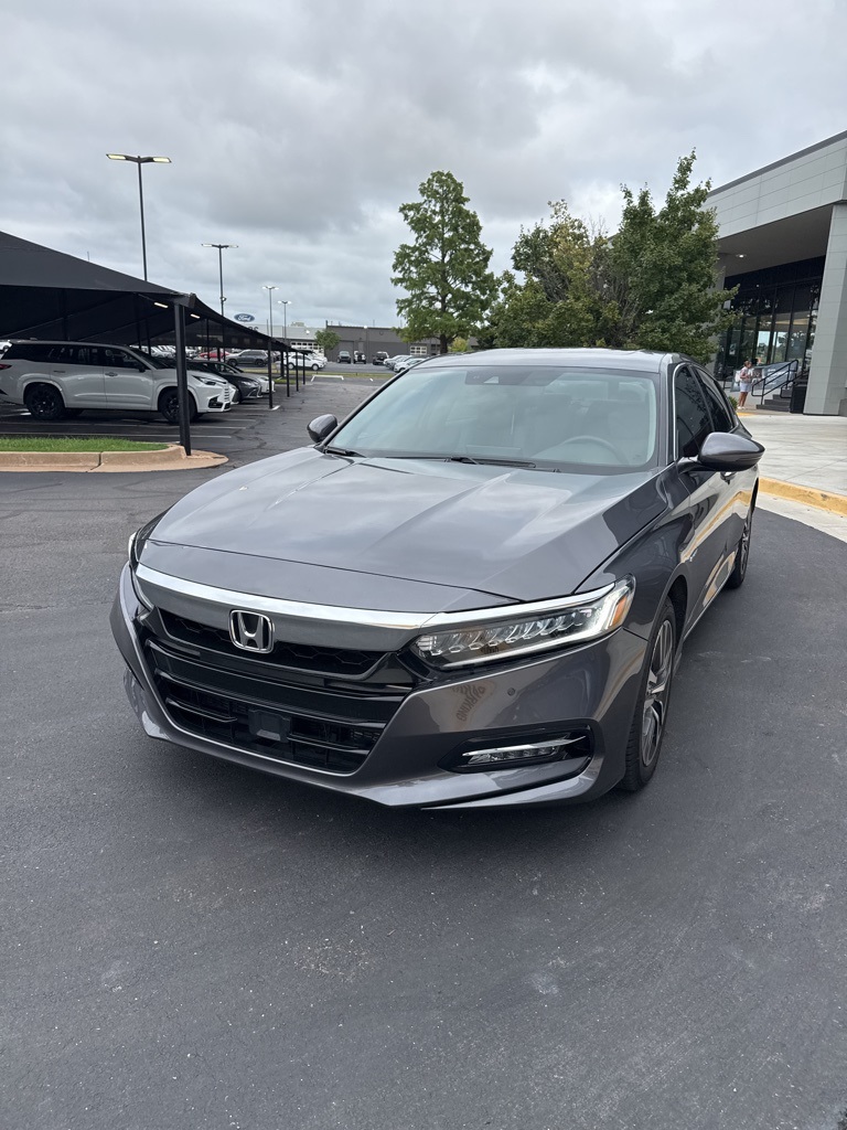 1HGCV3F91KA018348