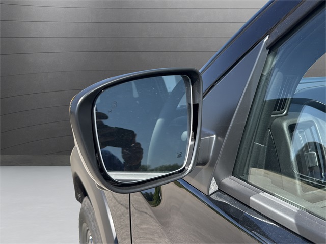 2025 Nissan Frontier PRO-4X photo 29