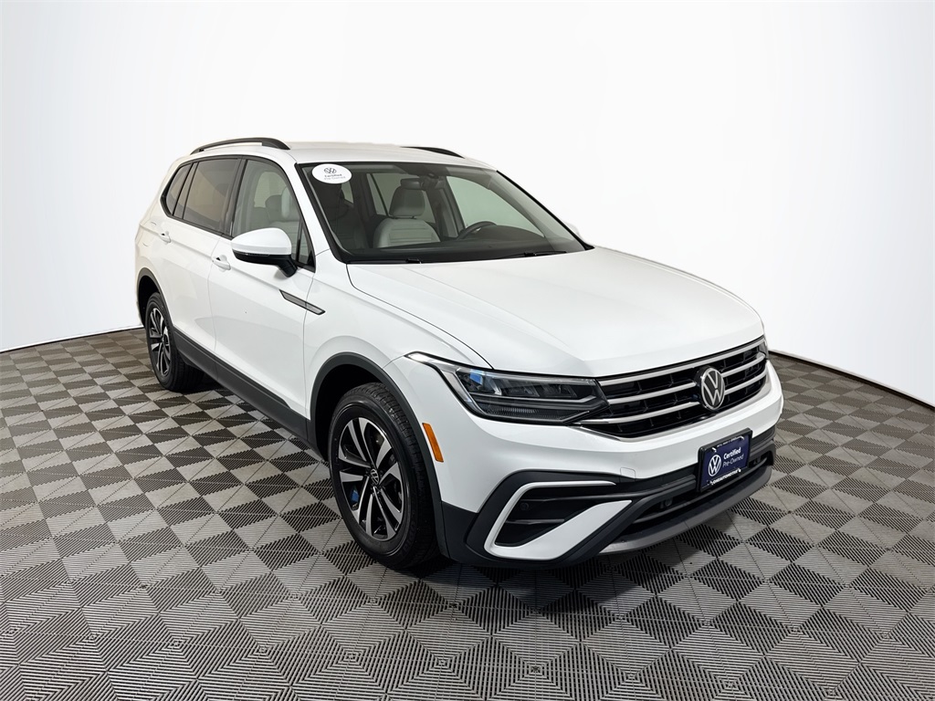 2023 Volkswagen Tiguan S photo 3