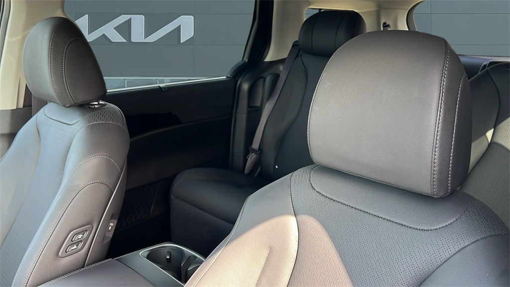 2026 Kia Carnival SX Prestige photo 10