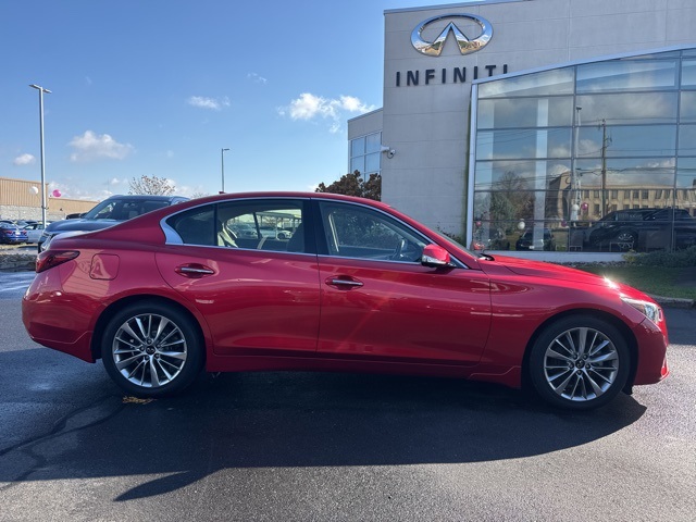 2022 Infiniti Q50 LUXE photo 4