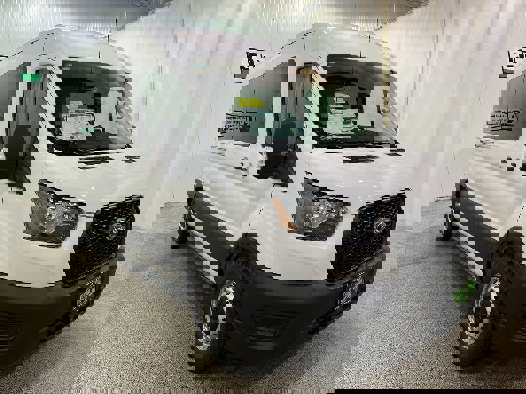 New 2025 OXFORD WHITE Ford XL image 1