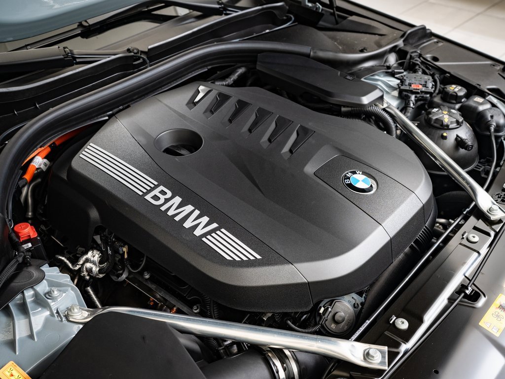 2026 Bmw 550e 550e xDrive photo 34