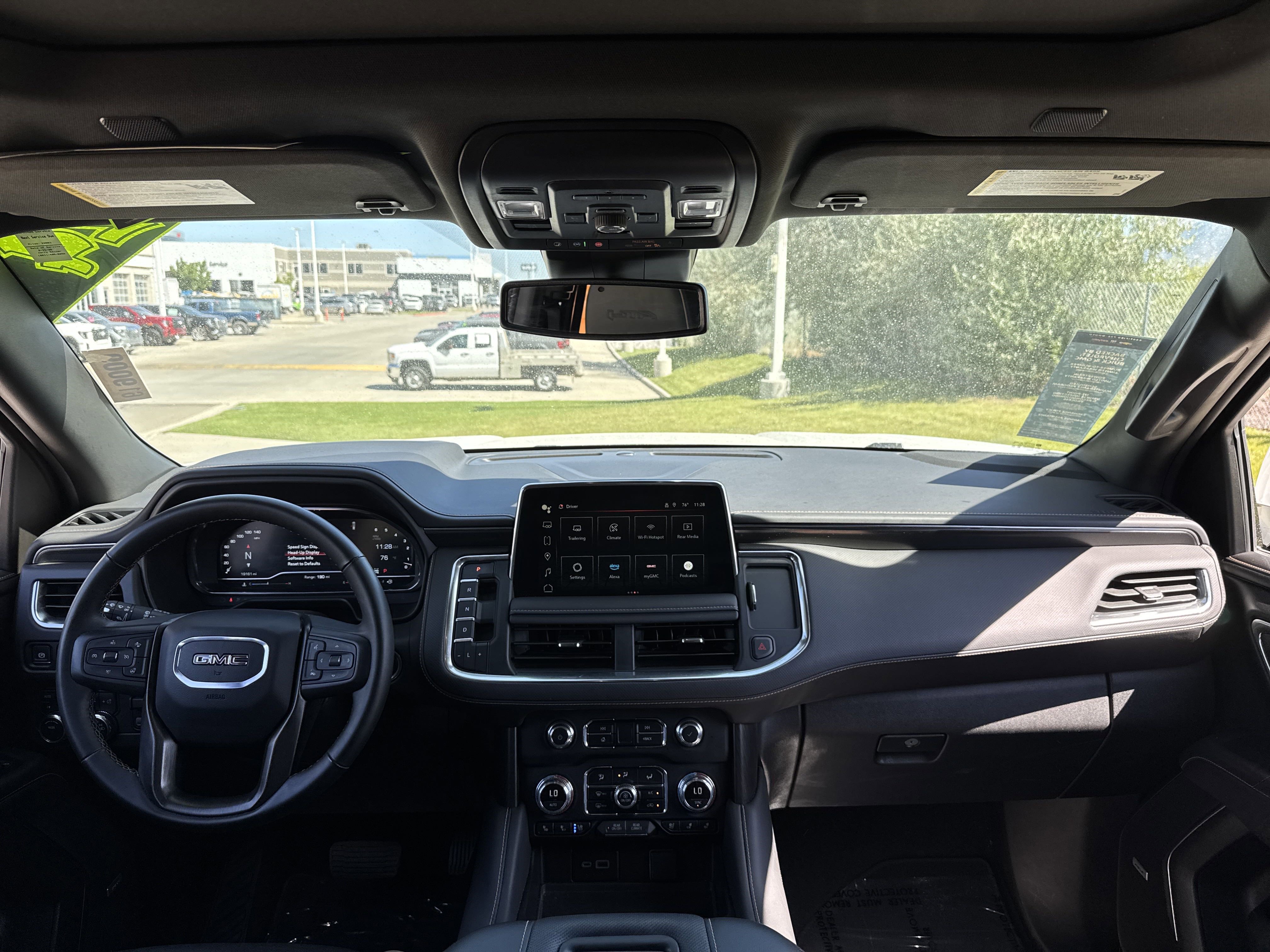 2024 Gmc Yukon AT4 photo 15