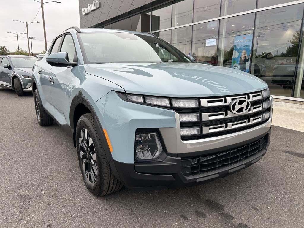 2026 Hyundai Santa Cruz SEL photo 2