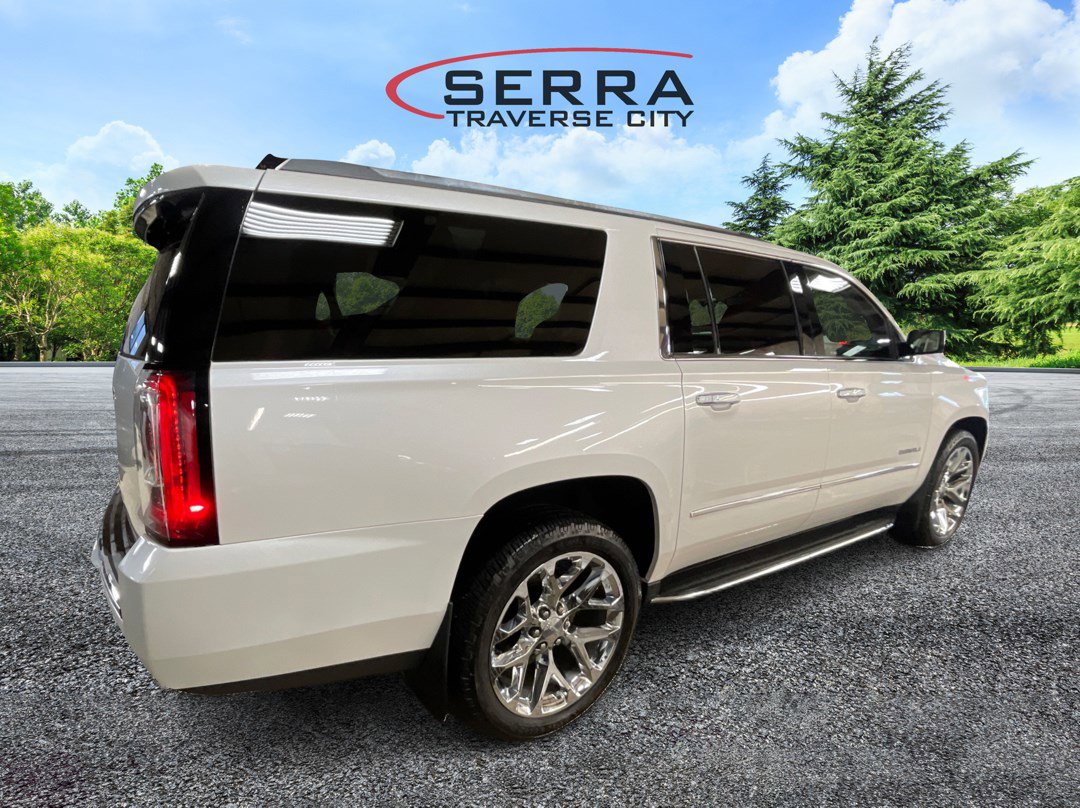 2017 Gmc Yukon XL Denali photo 5