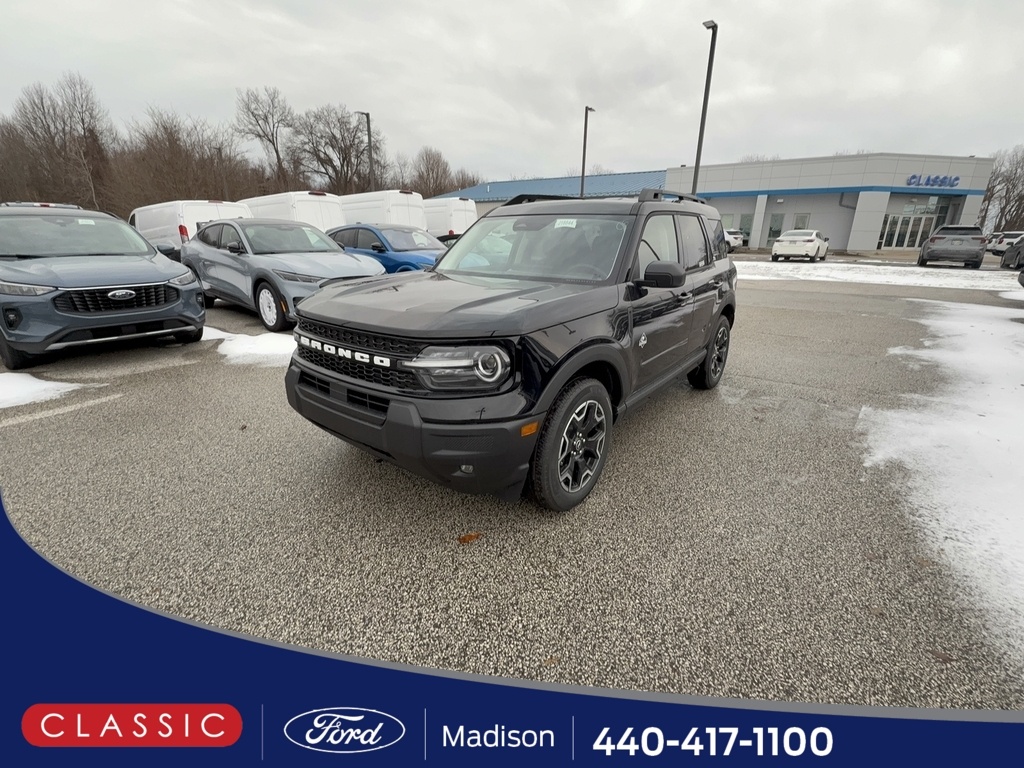 2025 Ford Bronco Sport Outer Banks's photo