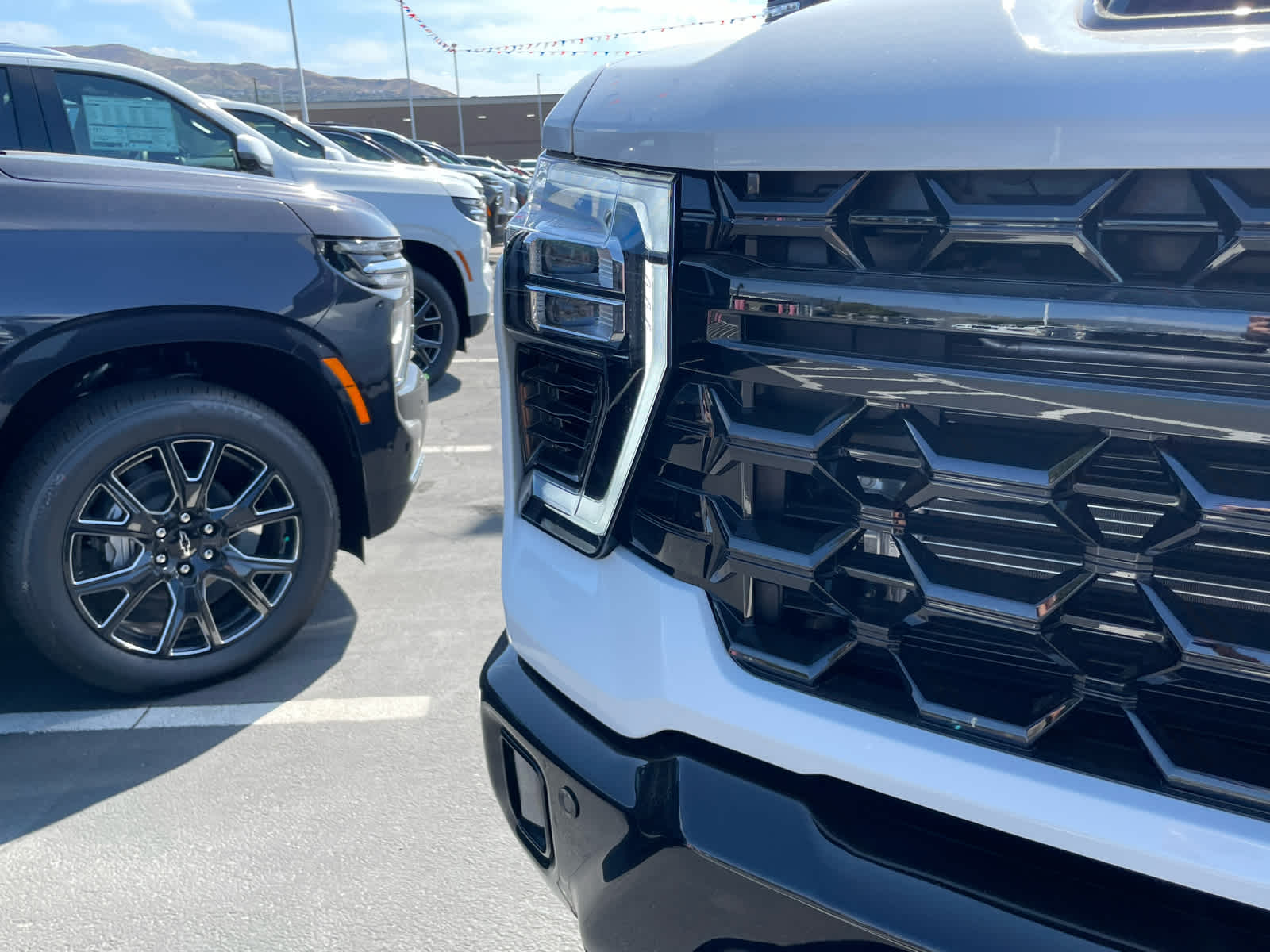 2025 Chevrolet Silverado 2500HD ZR2 photo 15