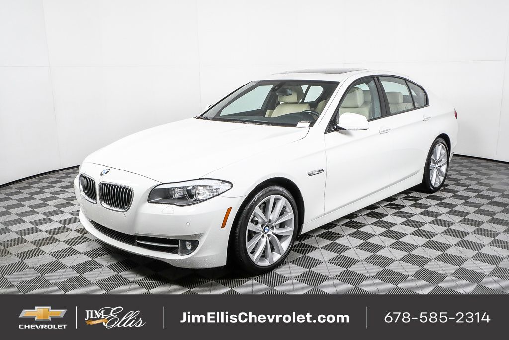 2012 BMW 5 Series 535i's photo