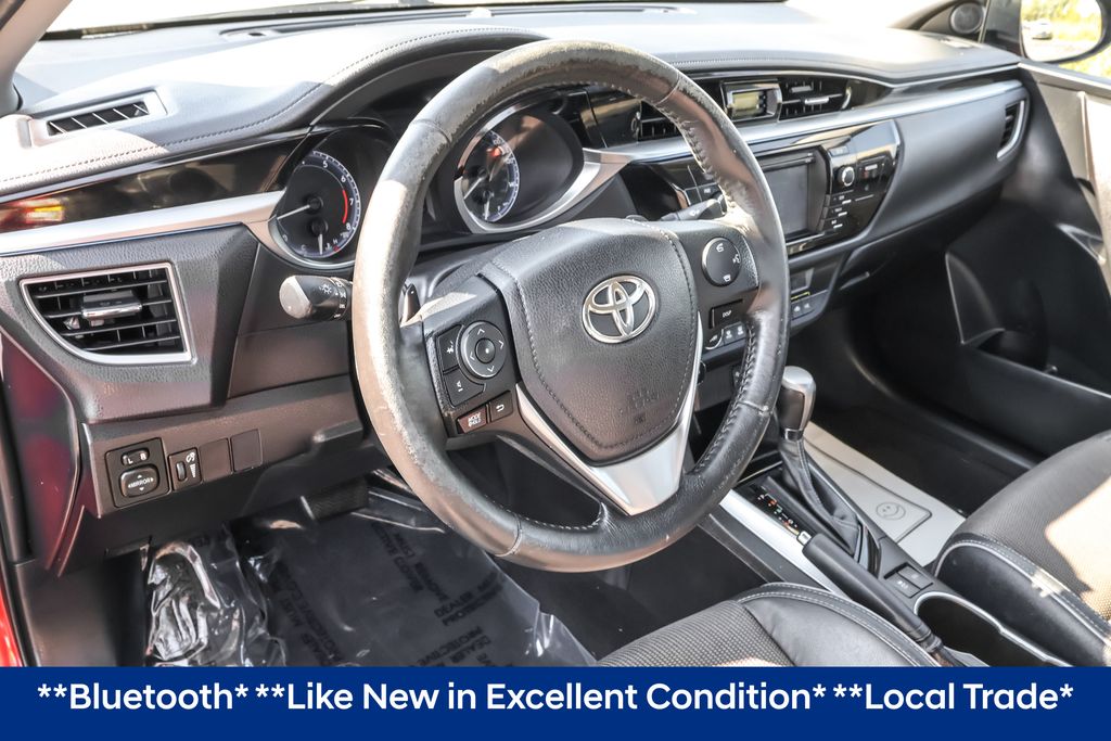 2015 Toyota Corolla L photo 3