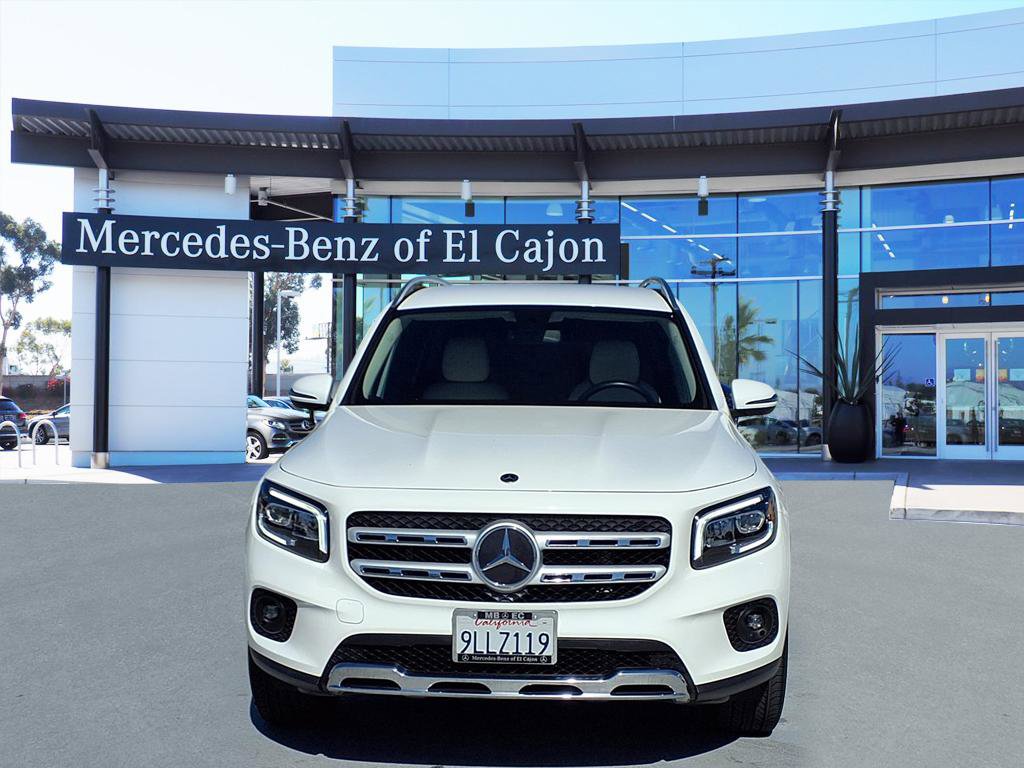 2021 Mercedes Benz GLB 250 photo 2