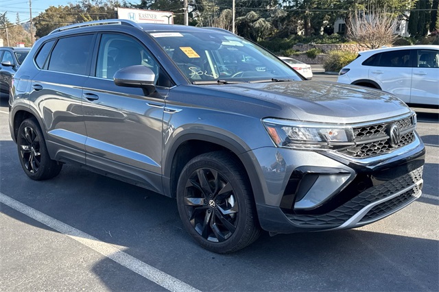 Used 2024 Volkswagen Taos SE with VIN 3VVSX7B23RM130605 for sale in Napa, CA