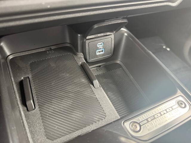 2025 Ford Bronco Outer Banks photo 12