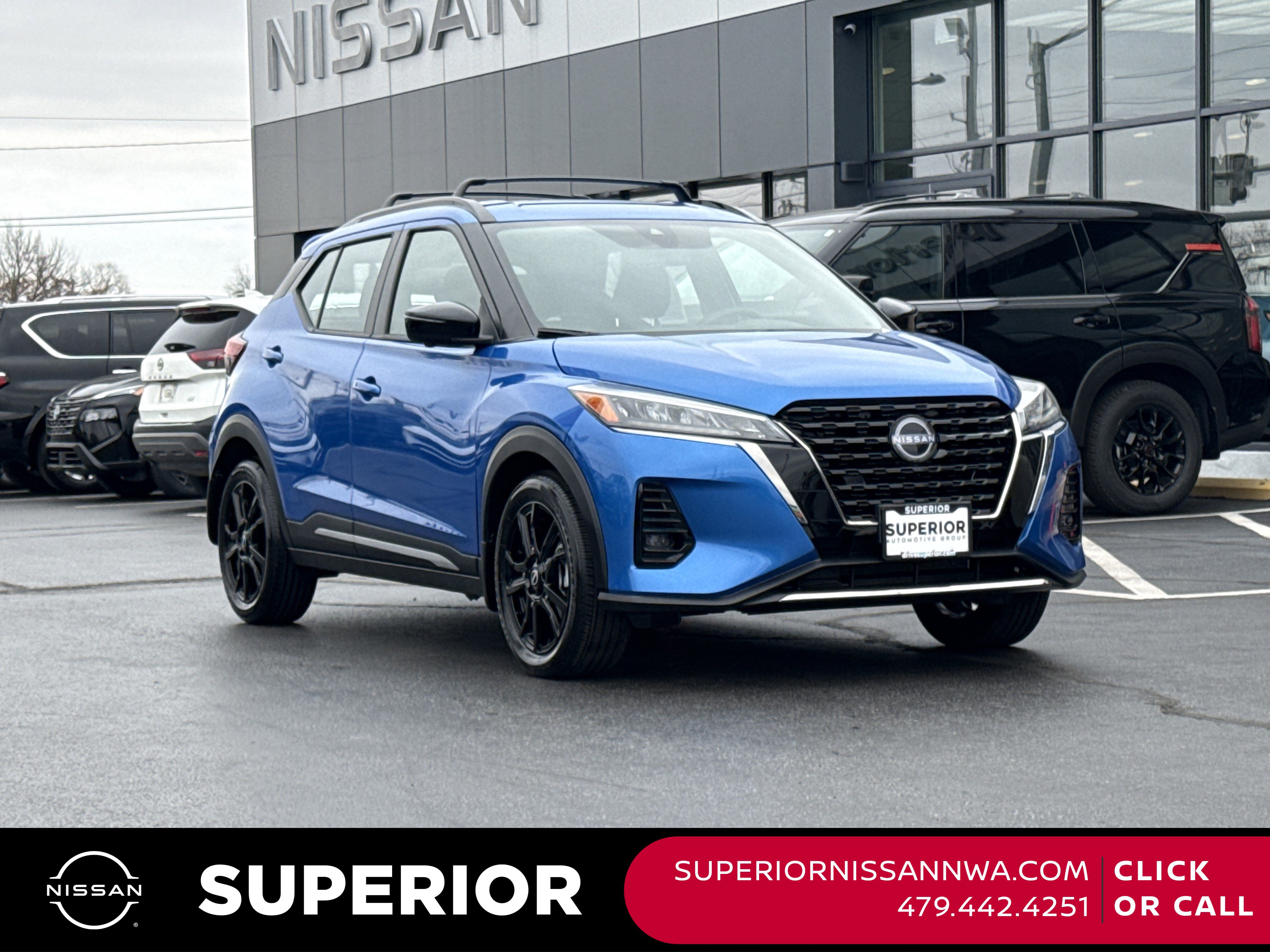 2024 Nissan Kicks SR's photo