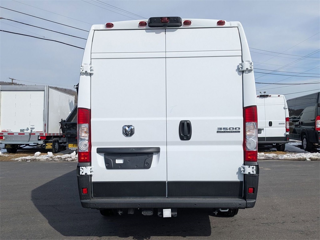 2025 Ram ProMaster 3500 photo 2