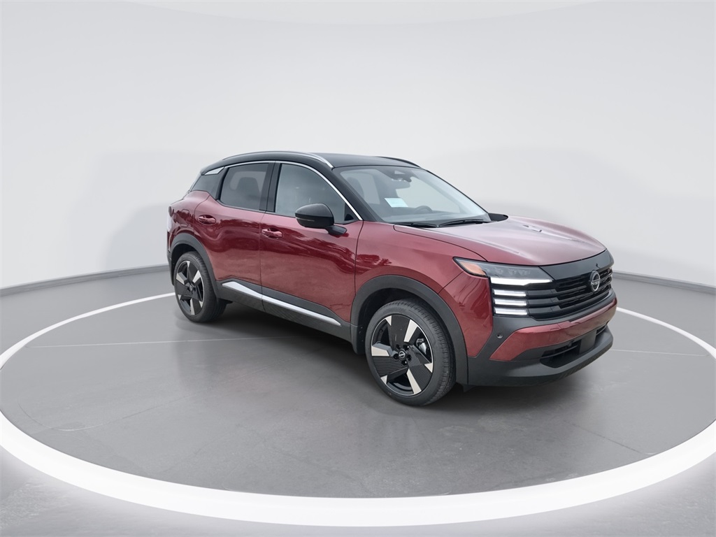 2025 Nissan Kicks SR photo 2