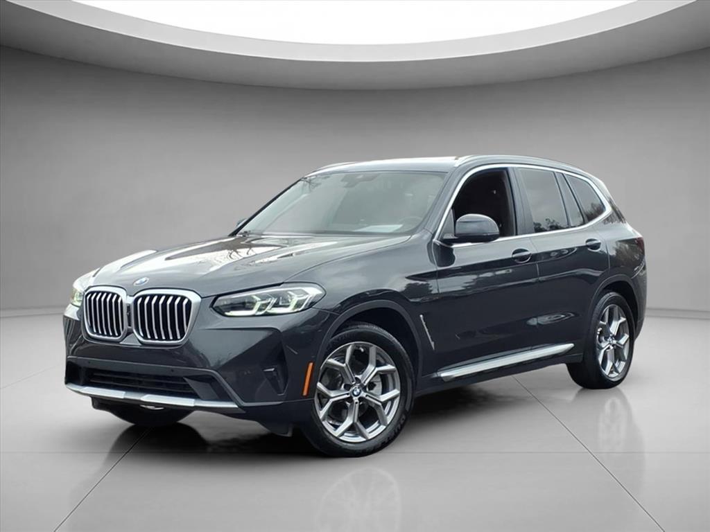 2023 BMW X3 30i's photo