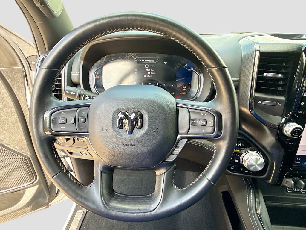 2023 Ram 1500 Limited photo 11