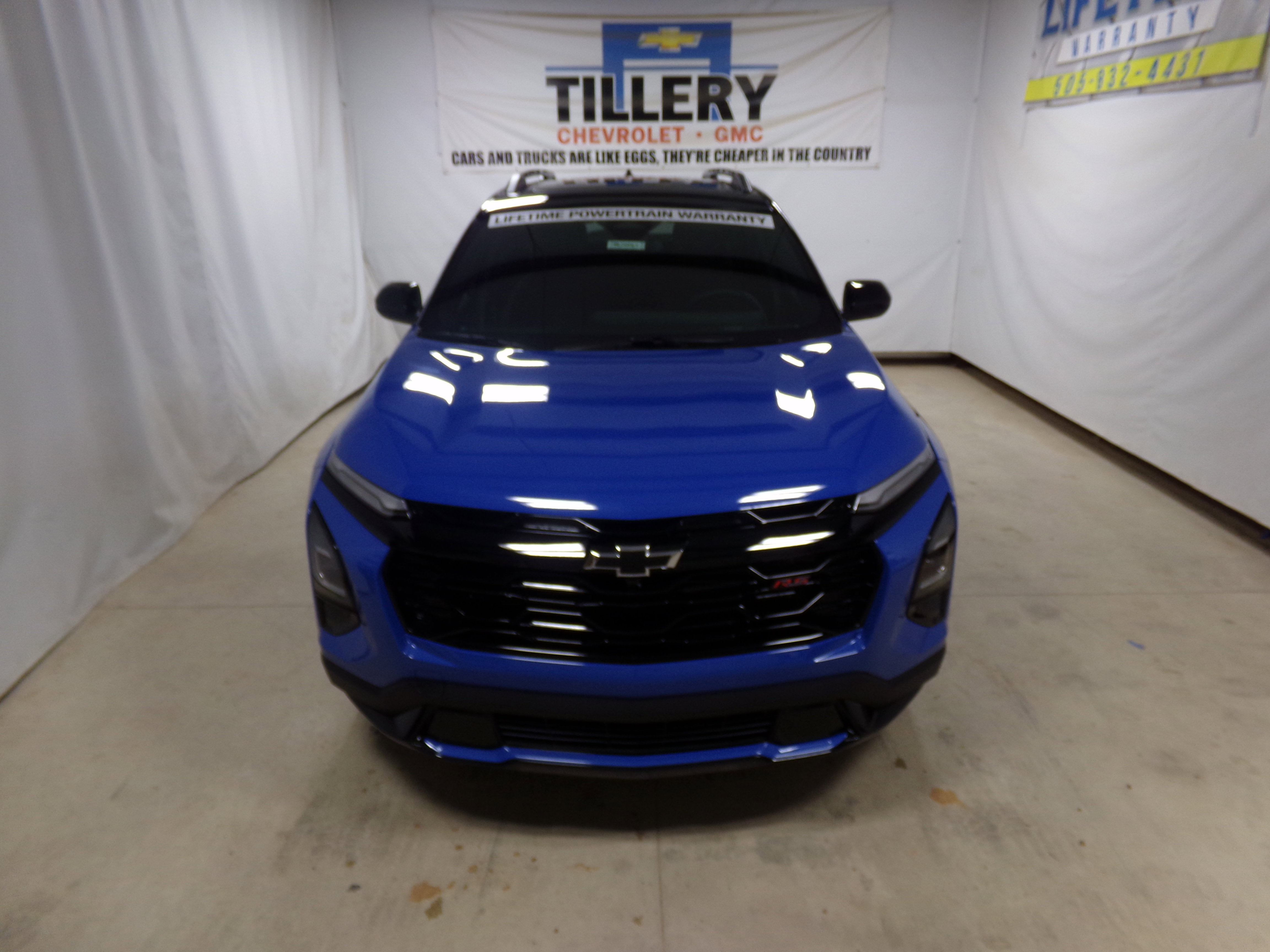 2026 Chevrolet Equinox RS photo 2
