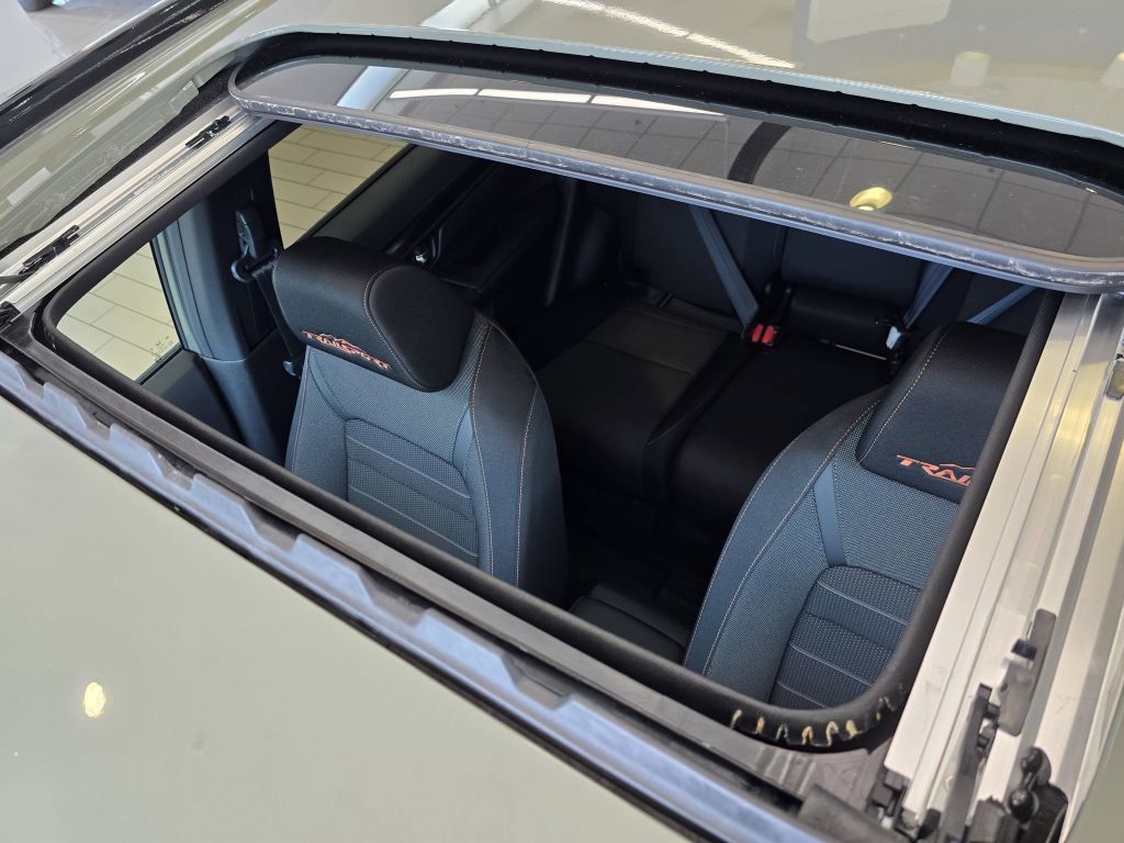 2026 Honda CR-V Hybrid photo 2