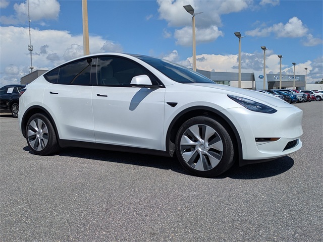 Used 2023 Tesla Model Y Long Range with VIN 7SAYGDEE3PF619507 for sale in Northfield, Minnesota