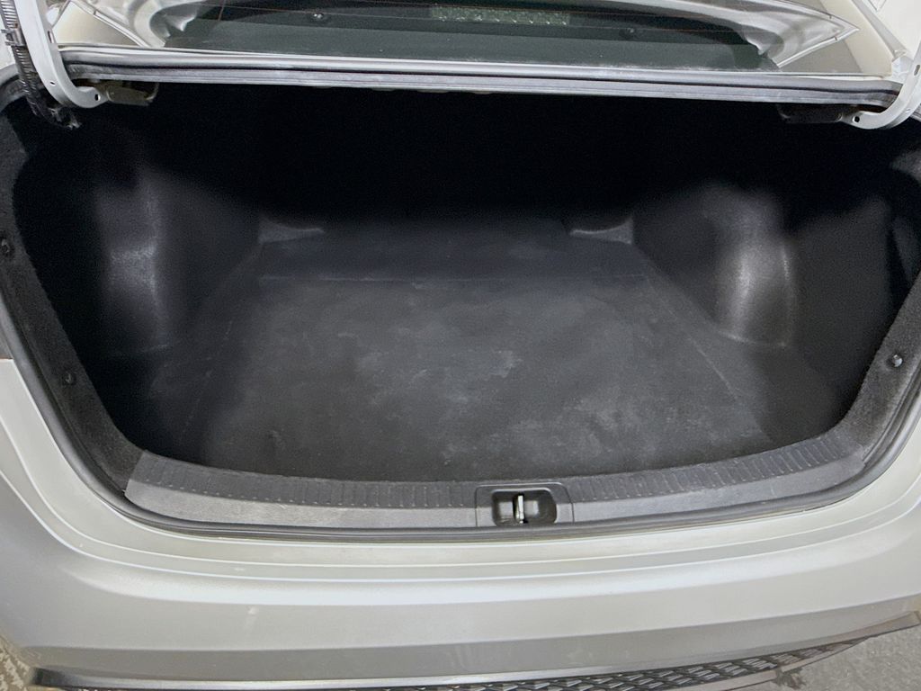 2021 Toyota Corolla SE photo 23