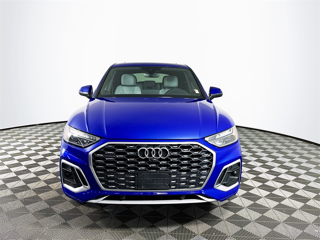 2022 Audi Q5 Sportback 45 S line Premium Plus photo 2