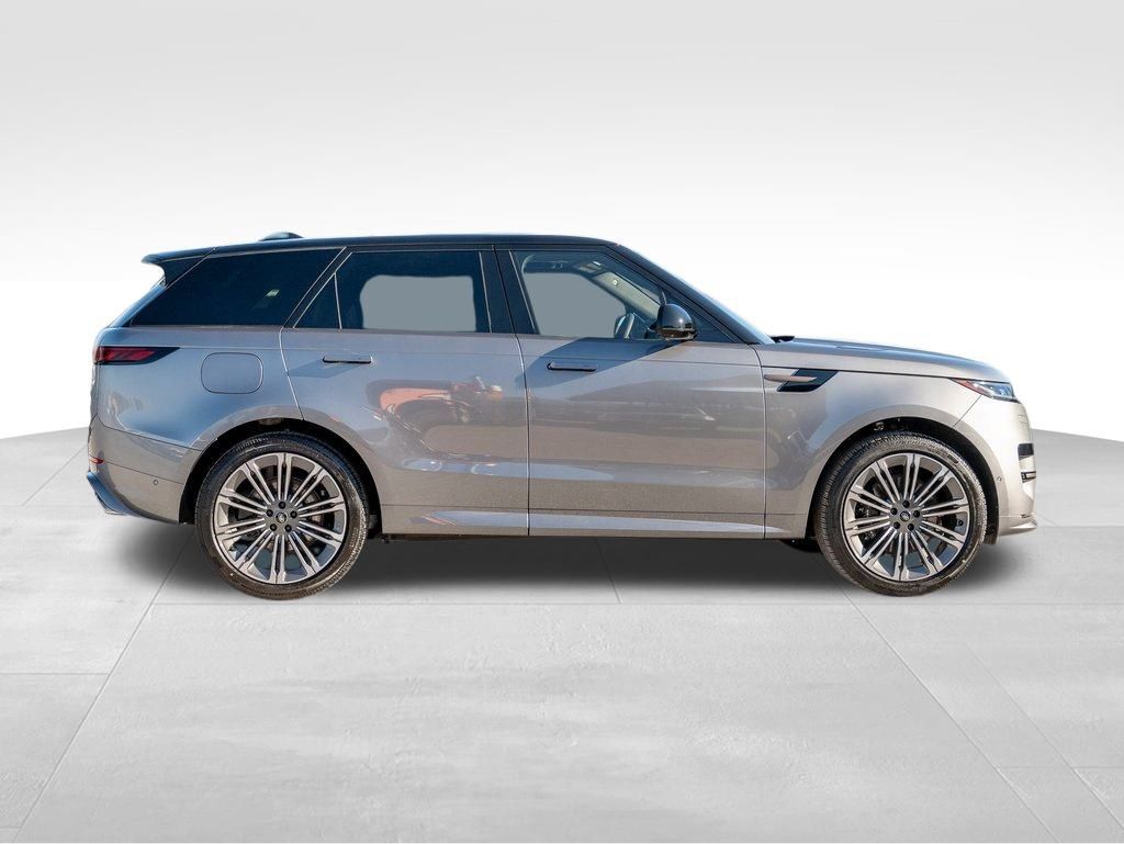 2025 Land Rover Range Rover Sport SE photo 10