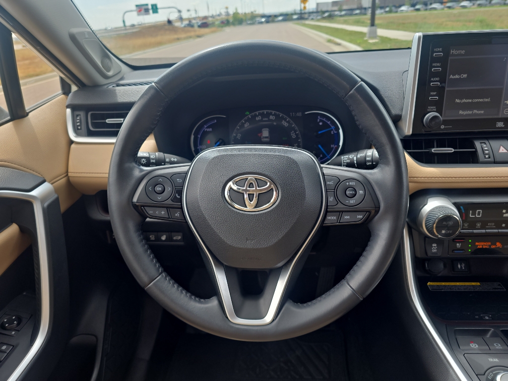 2019 Toyota RAV4 Hybrid Limited photo 22
