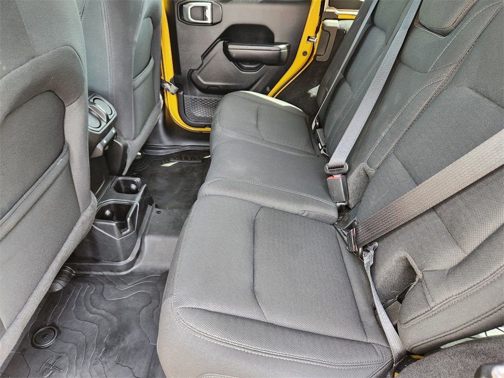 2021 Jeep Wrangler Unlimited Willys photo 22
