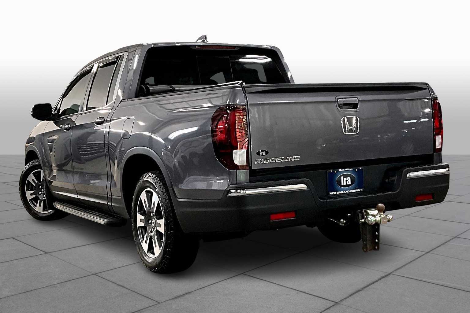 2019 Honda Ridgeline RTL-T photo 11
