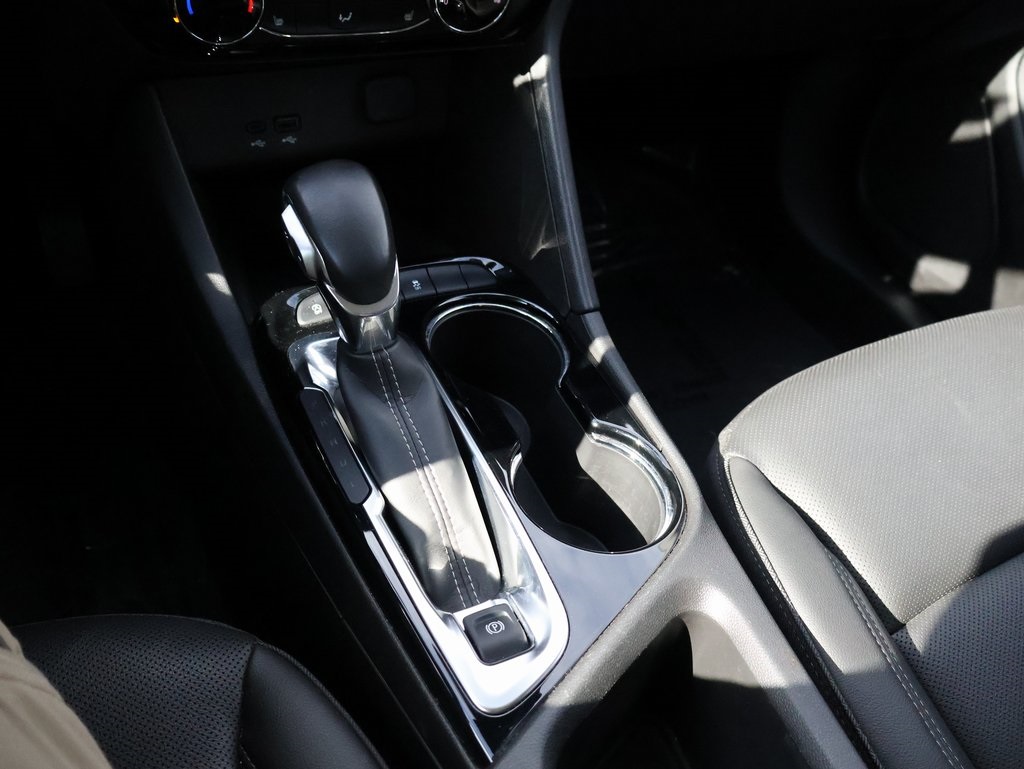 2024 Buick Encore GX Sport Touring photo 32