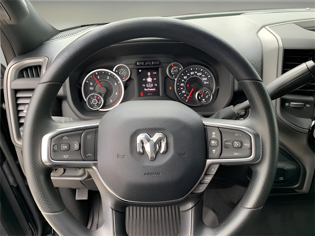 2025 Ram 2500 Tradesman photo 43