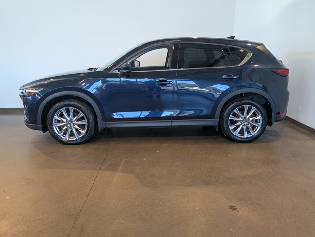 2019 Mazda CX-5 Grand Touring photo 2