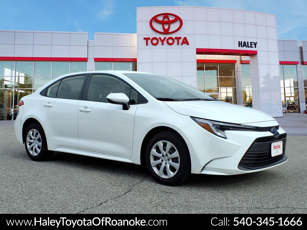 2025 Toyota Corolla SE's photo