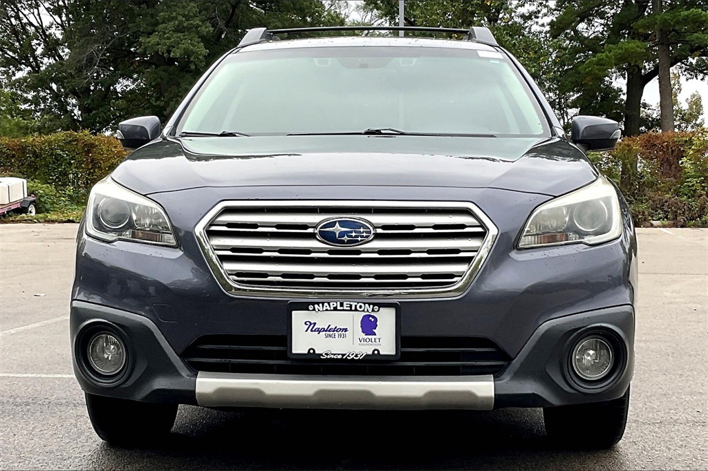 2016 Subaru Outback 2.5i photo 2