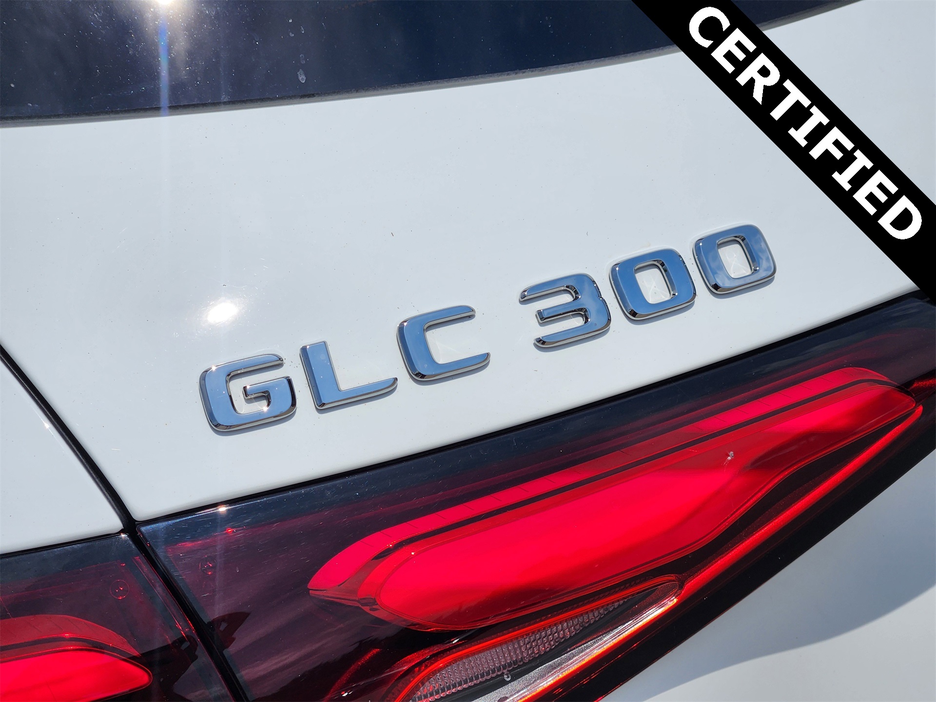 2025 Mercedes Benz GLC 300 4MATIC photo 7
