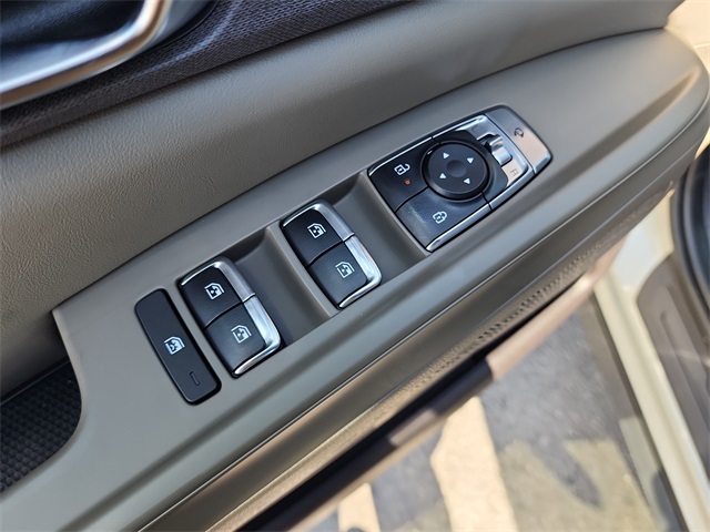 2026 Kia Carnival EX photo 9
