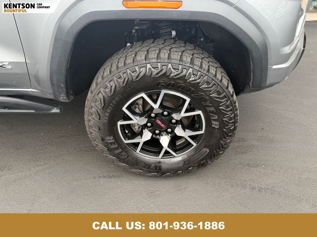 2024 Gmc Canyon AT4X photo 15