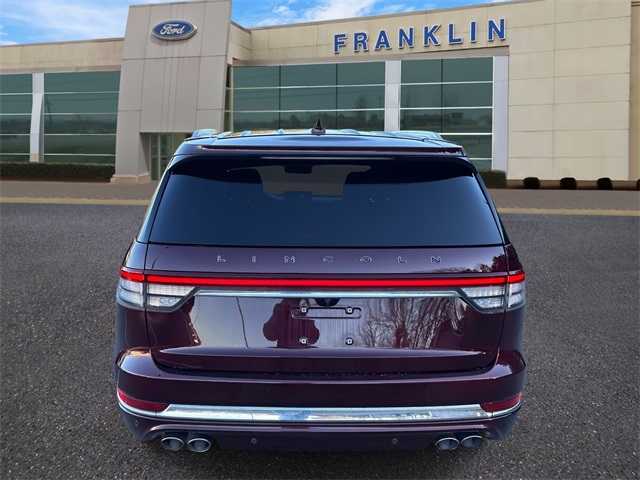 2020 Lincoln Aviator Black Label photo 3
