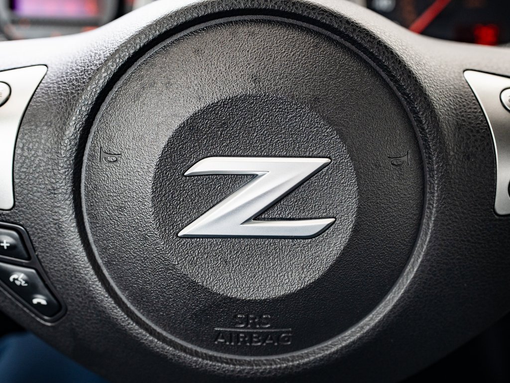 2017 Nissan 370Z Sport photo 24