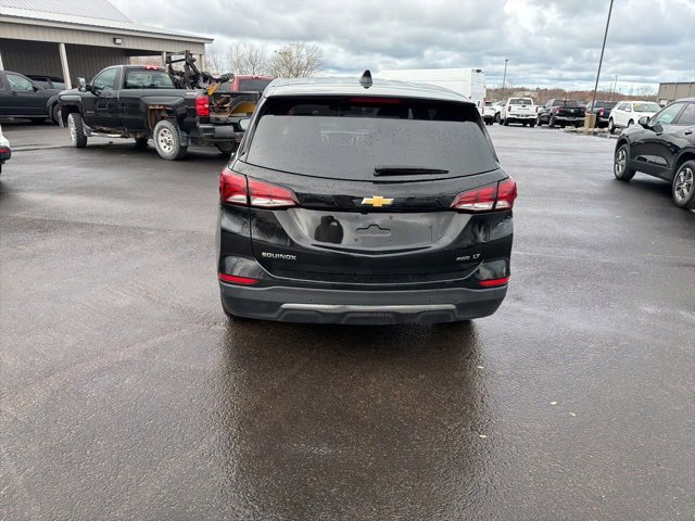 2022 Chevrolet Equinox LT photo 3