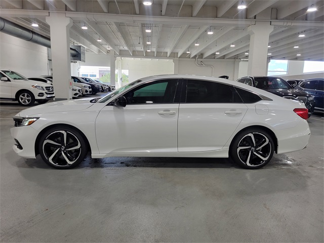 2022 Honda Accord Sport 2.0T photo 12