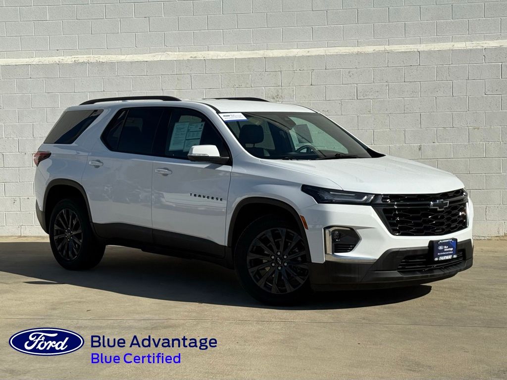2023 Chevrolet Traverse RS's photo