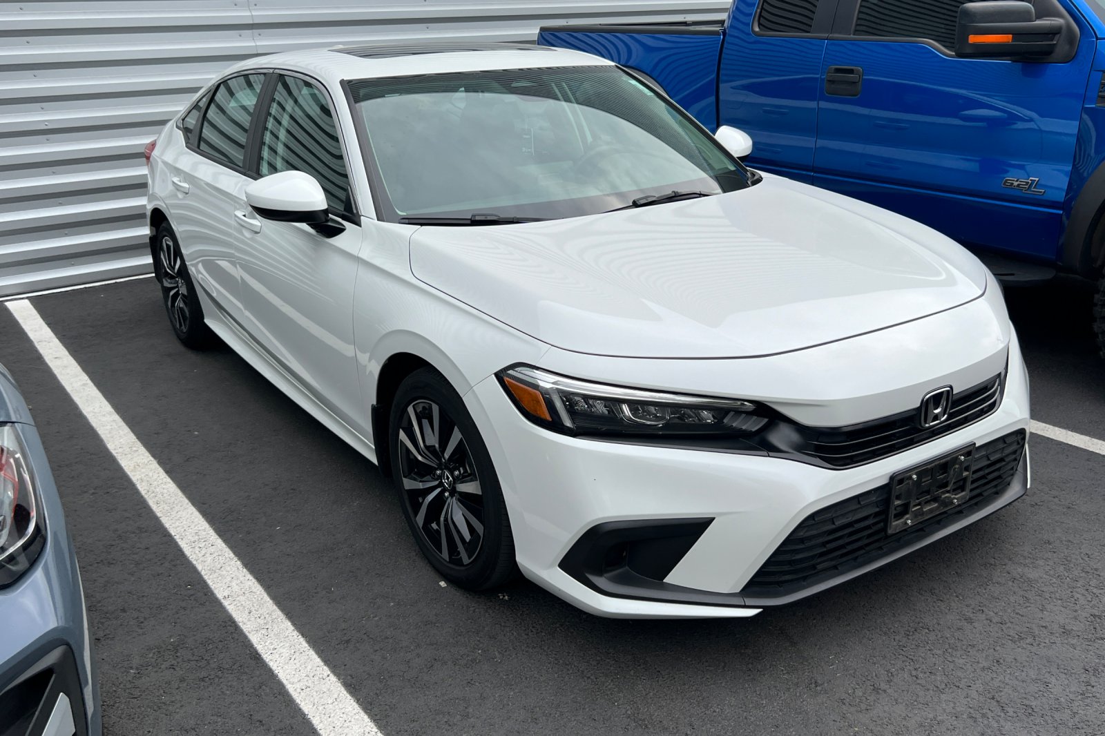 2023 Honda Civic EX photo 2