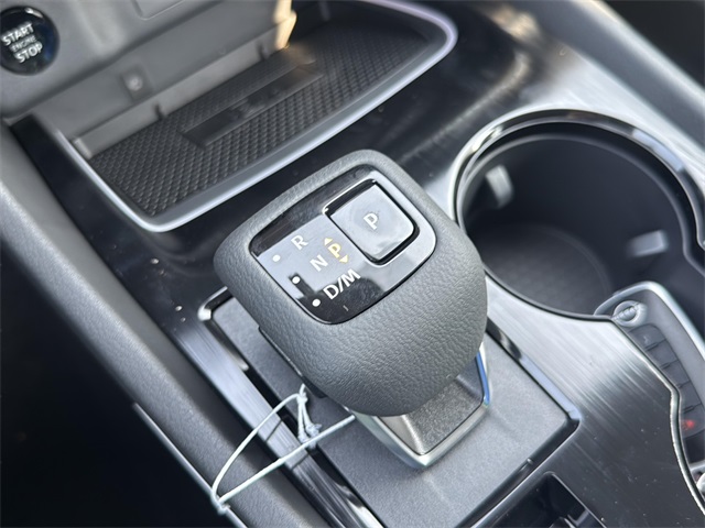 2026 Nissan Rogue SV photo 11