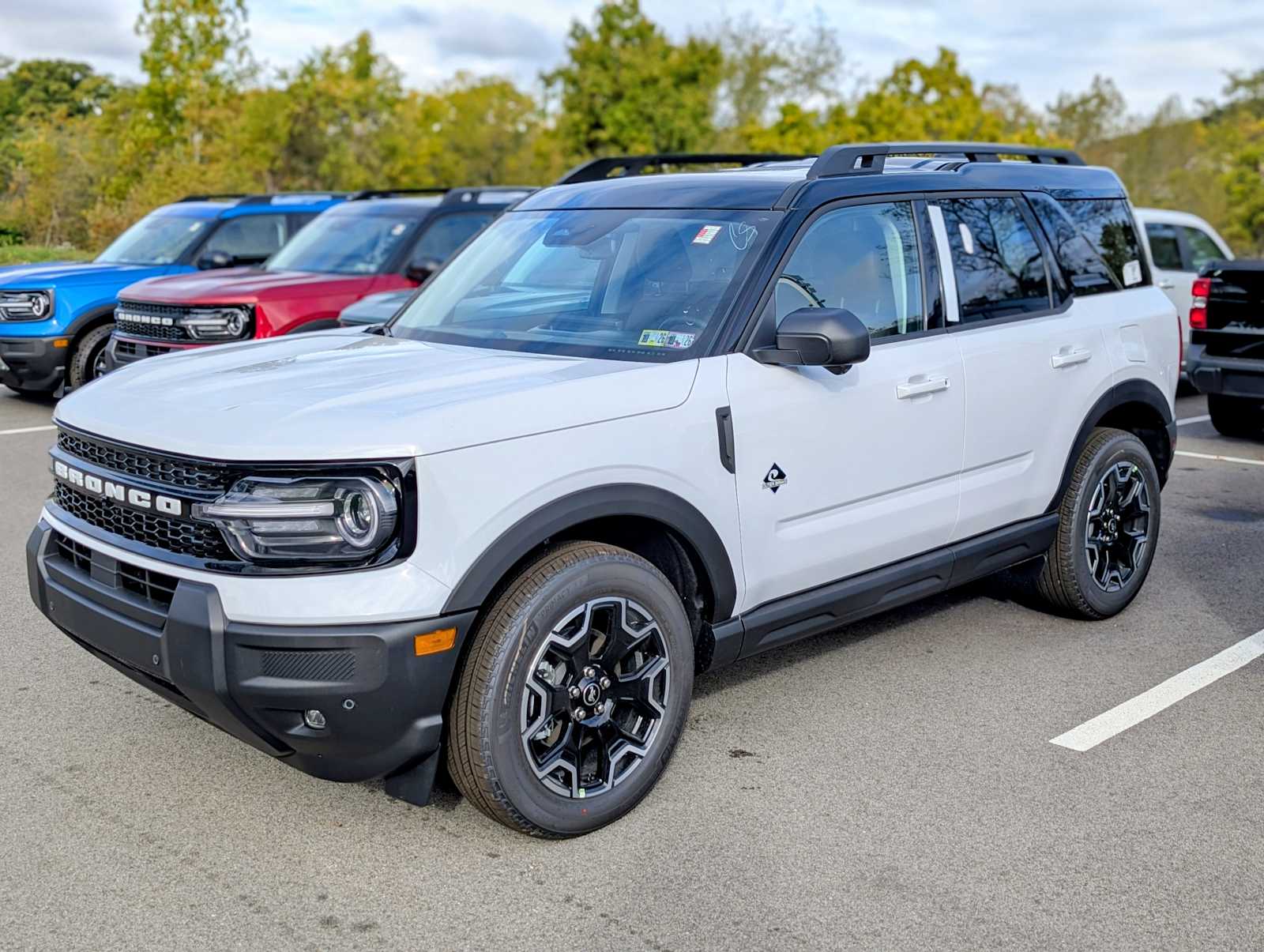 2025 Ford Bronco Sport Outer Banks's photo
